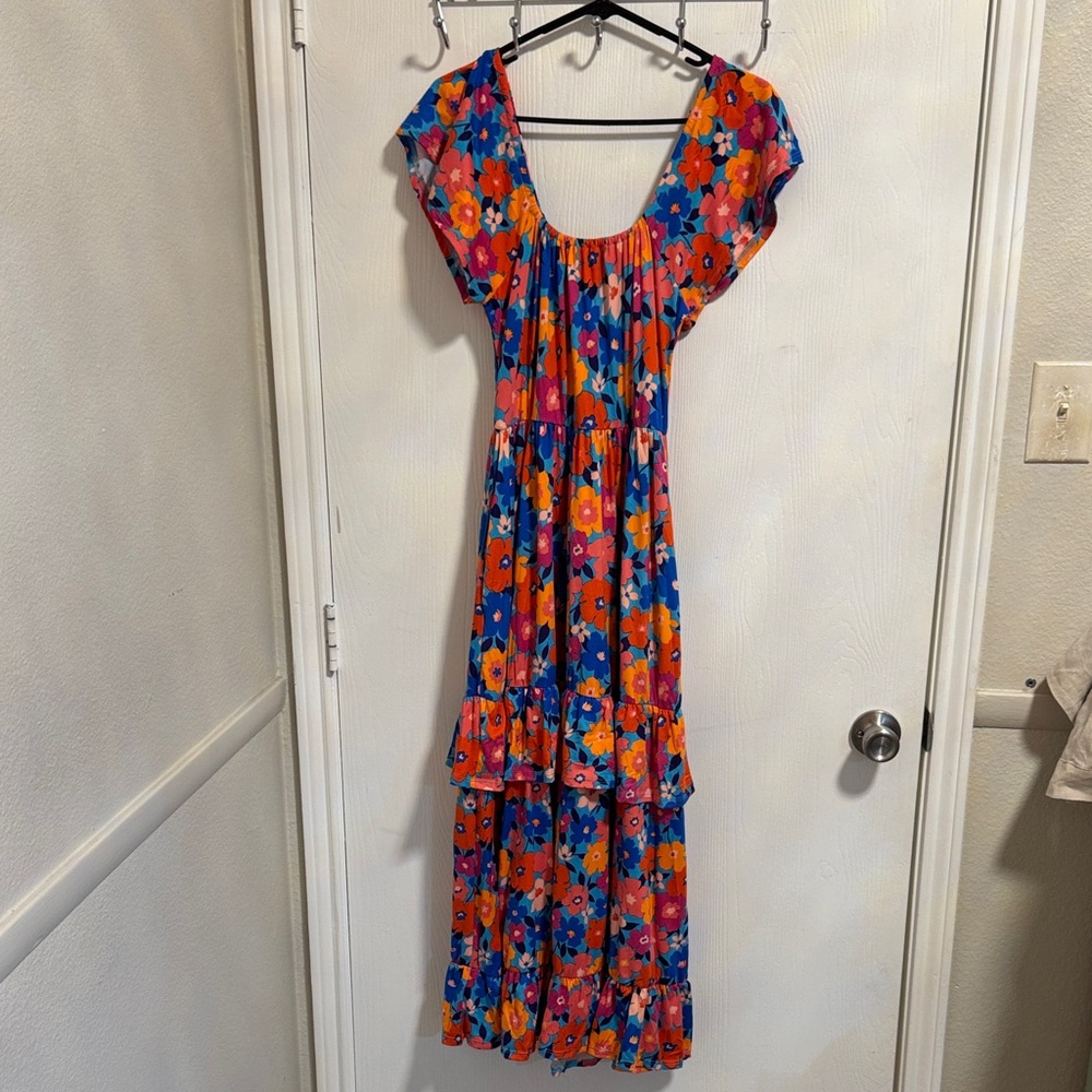 Haptics‎ Floral Maxi Ruffled Dress Women's Small Side Pockets Colorful Romantic